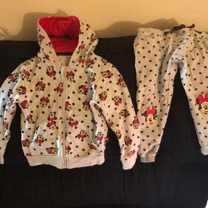 Minnie Mouse sweat suit